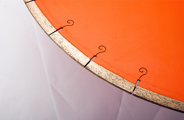 金剛石鋸片加工的大理石地板有哪些缺點呢？